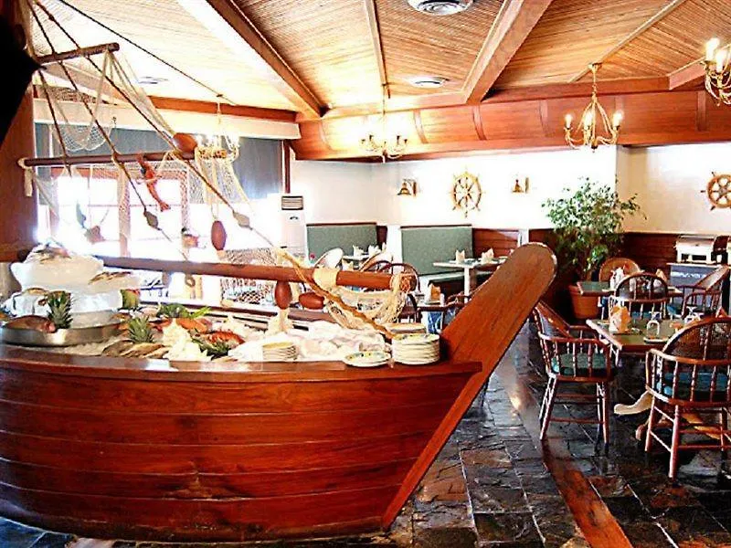 Holiday International Schardscha Hotel
